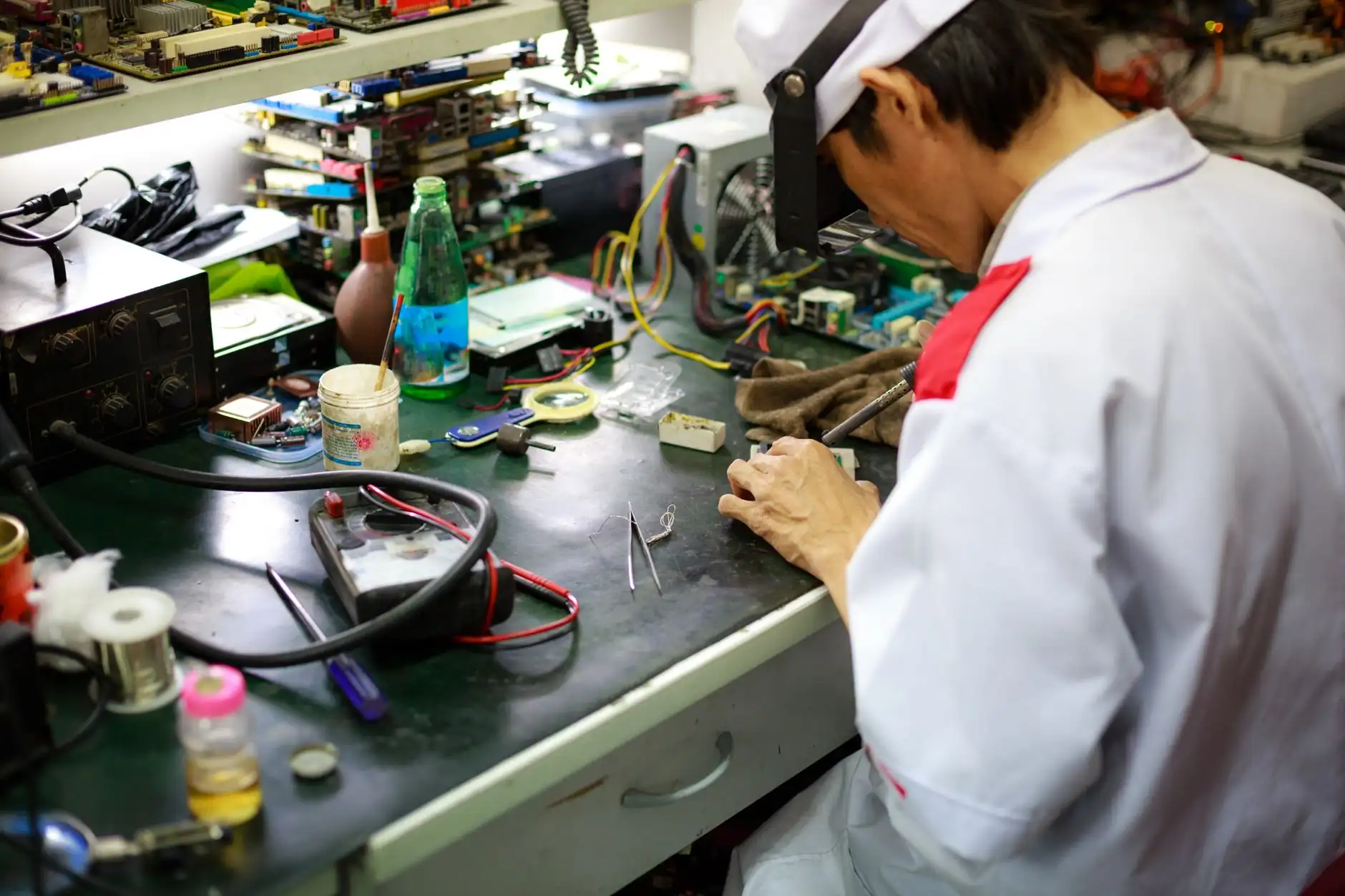 上海顾楦拖把与扫把产品材质对比及适用场景分析